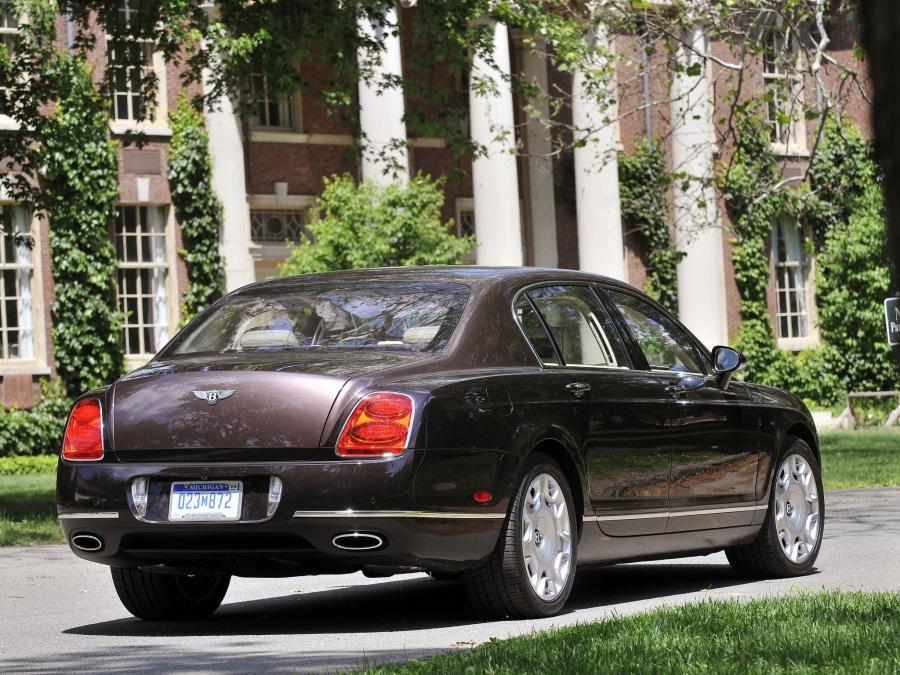  Bentley Continental Flying Spur 2008 года  (US) (фото 9 из 12)